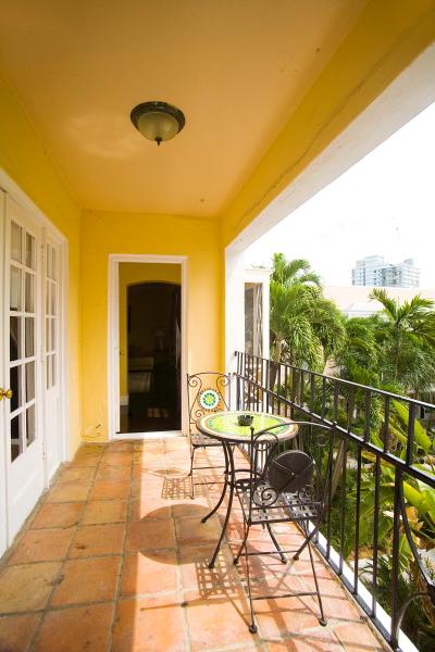 Sadigo Court Hotel Miami Beach Interior photo